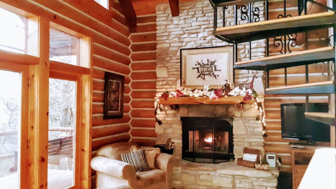 Cherokee Mountain Log Cabins Eureka Springs Bagian luar foto