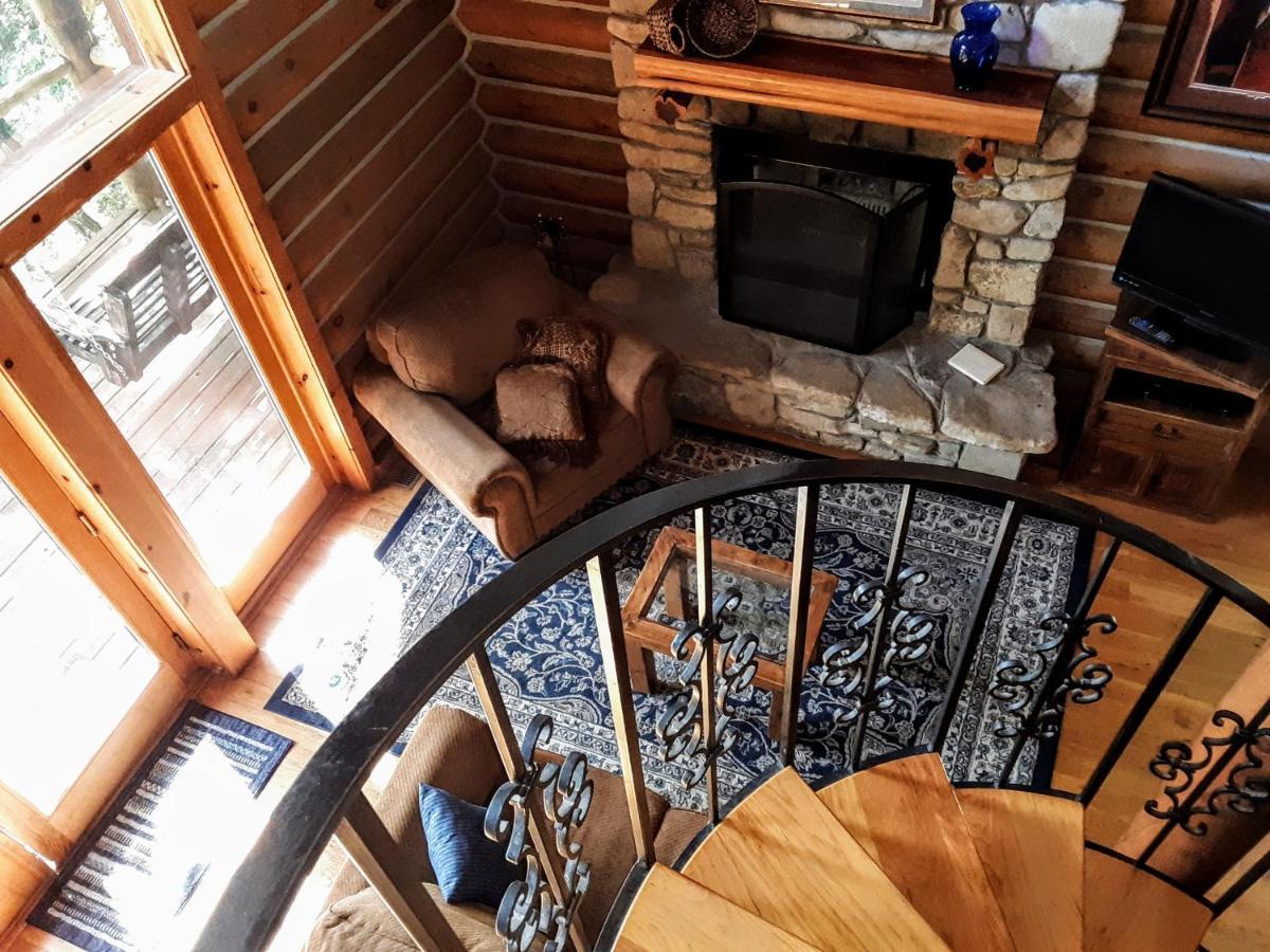 Cherokee Mountain Log Cabins Eureka Springs Bagian luar foto